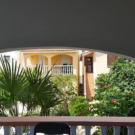 Apartments Kore Vir Exterior photo